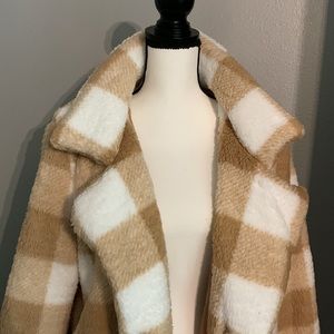 Steve Madden Sherpa Coat! Plaid! Size M, L, 3X! NWT!